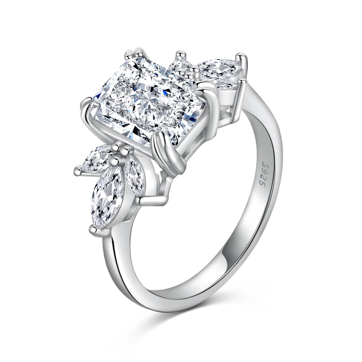 TIANA RING