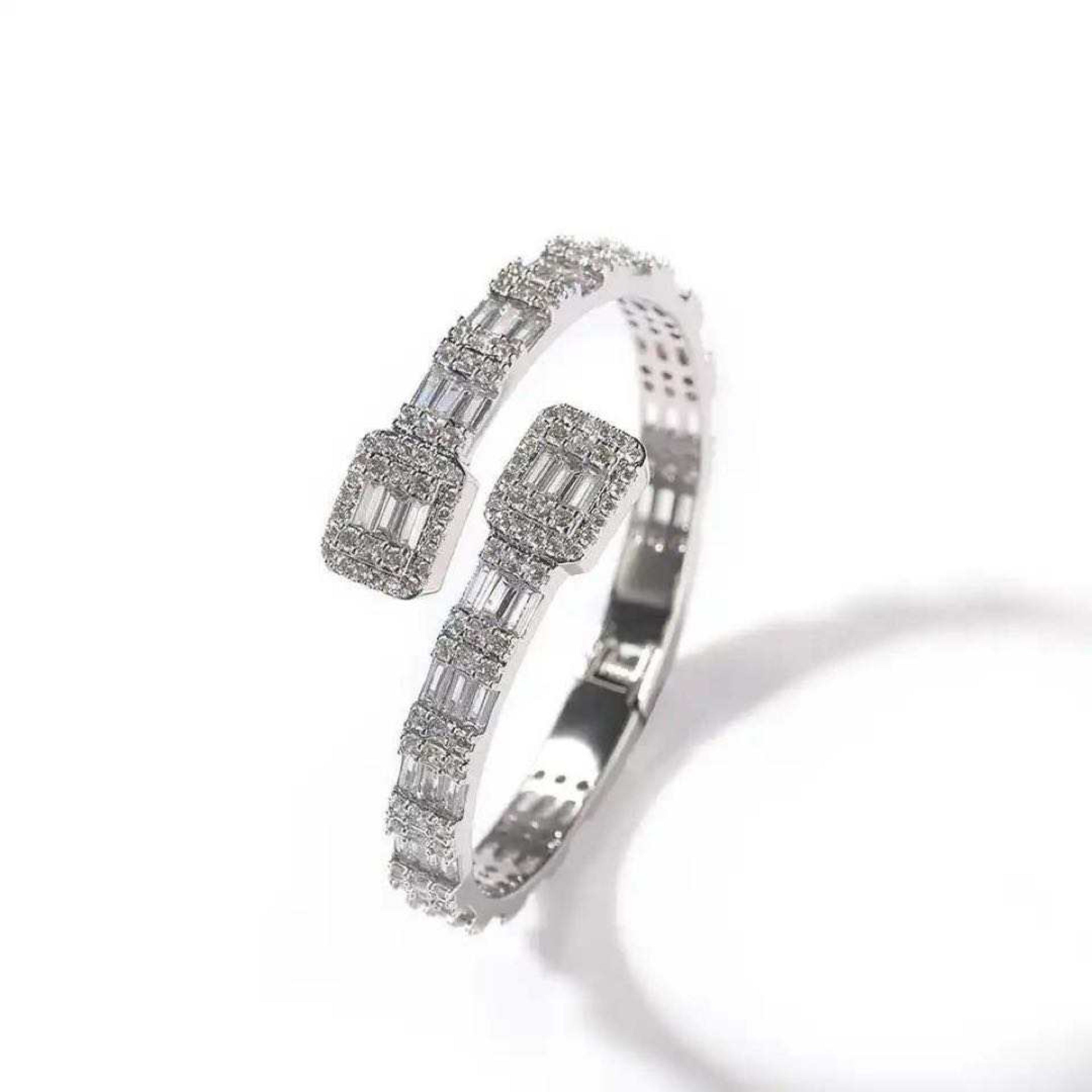 ICY BANGLE