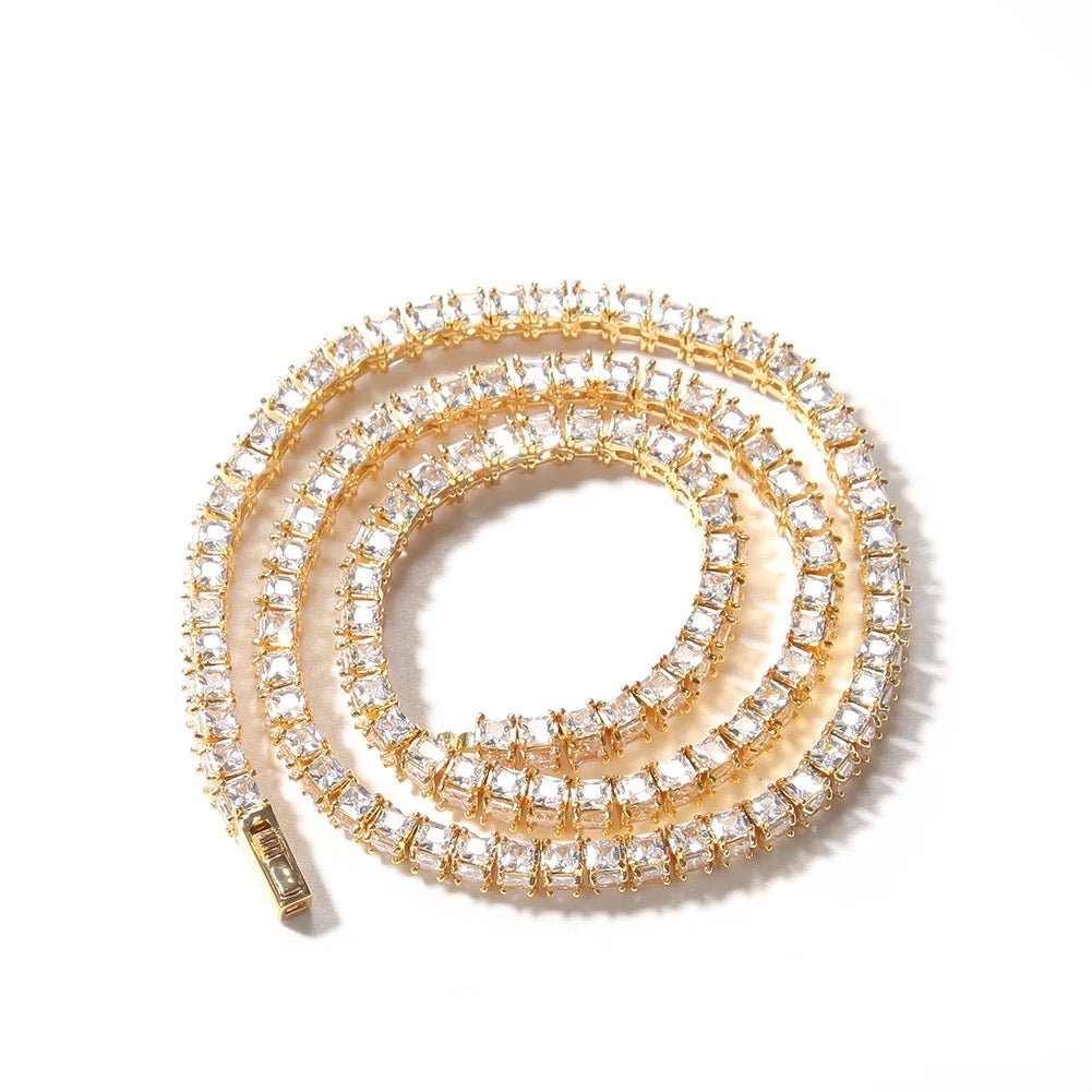 ICY TENNIS CHAIN